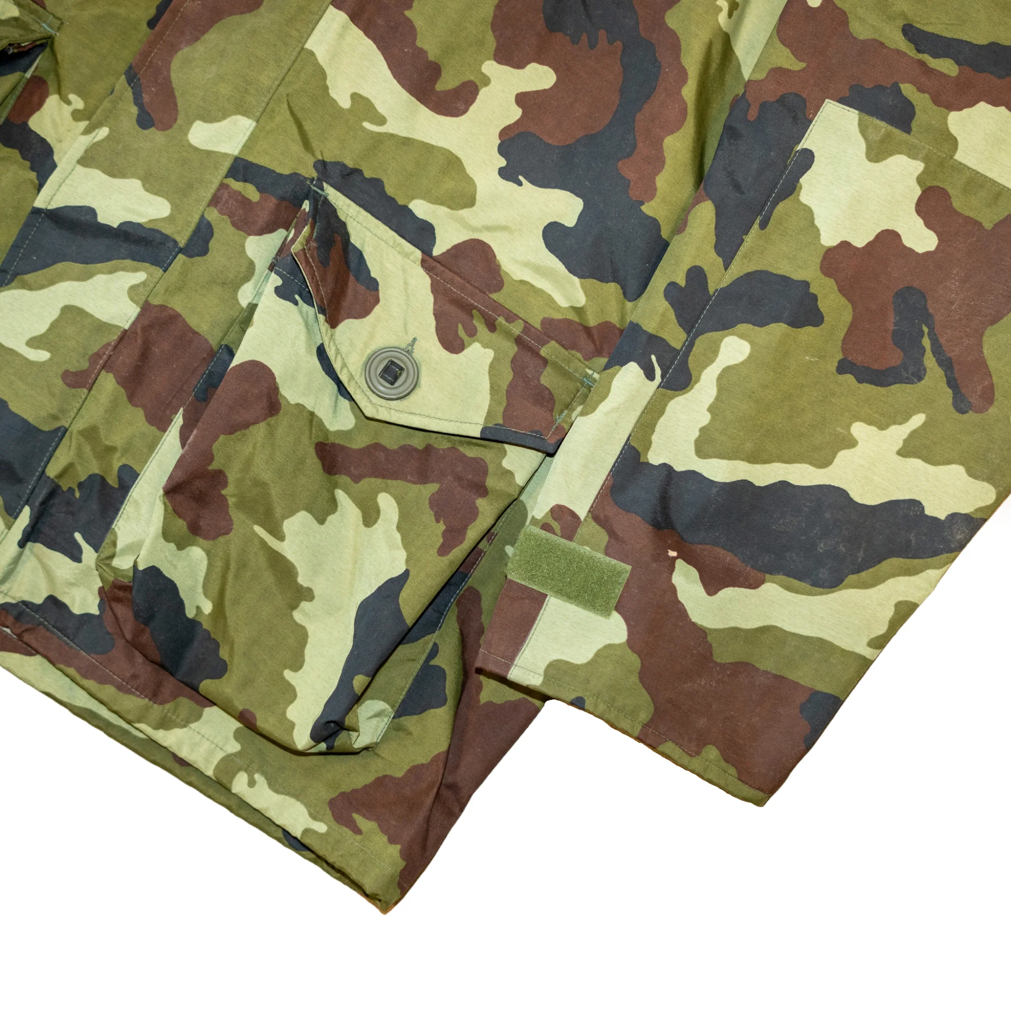 Issued Irish DPM Rain Jacket - Image 3